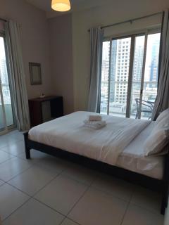 LUX Spectacular Dubai Marina View Apartment - Dubai - 3