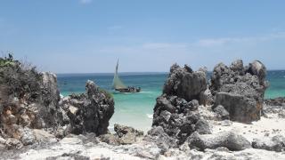 Belmoz Beach House - 3