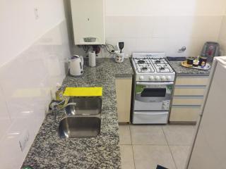 Depto Barrio Universitaro III , wifi,cochera, checkin express - 7