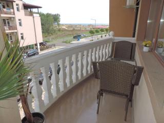 Частен апартамент Стамополу - Private Two-Bedroom Apartment Stamopolu - Primorsko - 8