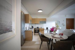 Pame Rentals - Cozy Glyfada Stay with Free Parking - Atene - 7
