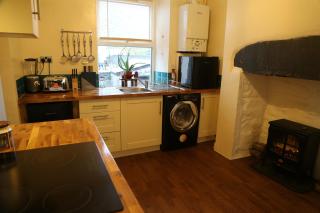 Traditional 19th Century Slate Miners Cottage - 8