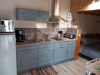 Studio indépendant dans villa - Néffiès - 1