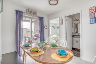 You, Me and the Sea - 5