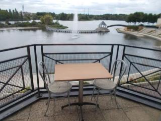 VUE EXCEPTIONNELLE SUR LE LAC - Créteil - 9