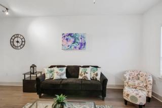 COZY SUNDRENCHED LUXURY SUITE - Atlanta - 1