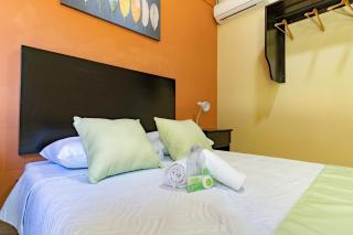 El Cocobolo Food&Rest Room 1 Bed and Breakfast WiFi AC Pkg gratis - - 3
