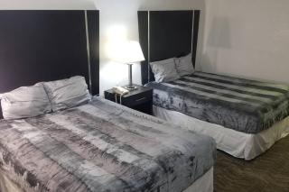 Hotel 2 Queen Beds Room 124 Booking - Stillwater - 0