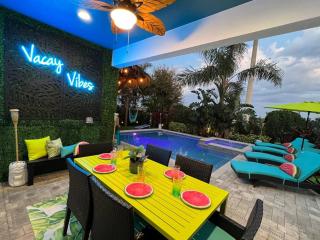 November Deal! Tiki Tropical Oasis & Mini Golf - Orlando - 8