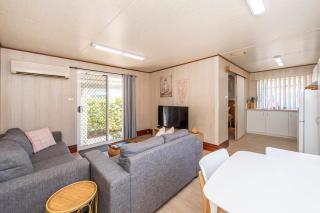 Getaway to Cabin 49 - Broadwater - 2