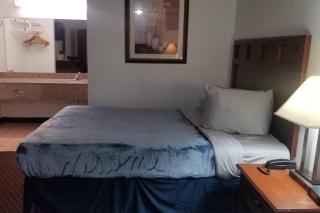 OSU Queen Hotel Room 118 Booking - Stillwater - 2
