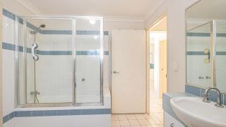 Quiet location across from waterfront - South Esp, Bongaree - Bongaree - 2