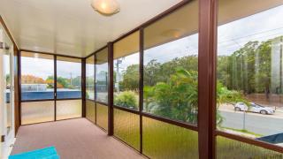 Short Stroll to Surf Beach - North Street, Woorim - 4