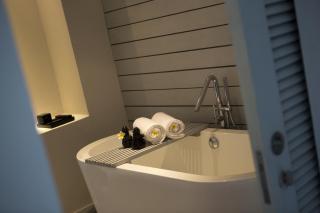 Boutique Hotel The Lombok Lodge - 5