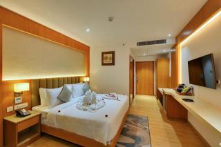 Clarion Hotel Bangalore - 3