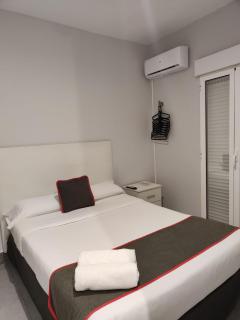 Hostal Jireh - Alicante - 7