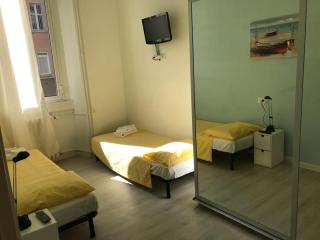 Appartamento in zona Bocconi - 1