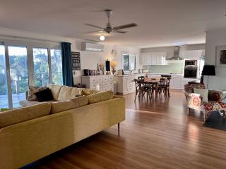 Magic Beach Cottage - 3