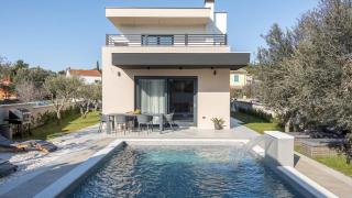 Villa M - Premantura - 0