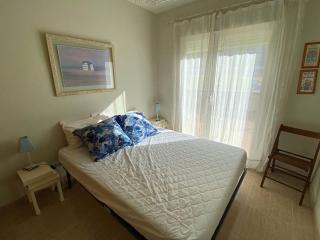 Precioso apartamento en Salou, con servicios. - Salou - 2