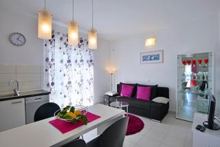 Sunset apartments - 3