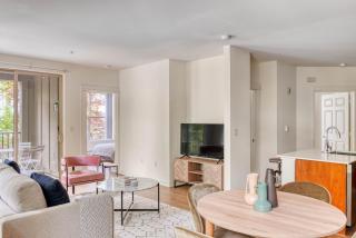 Bellevue 2BR w Gym Roof WD nr Bars Dining SEA-426 - 9