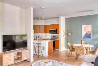 Bellevue 2BR w Gym Roof WD nr Bars Dining SEA-426 - 8