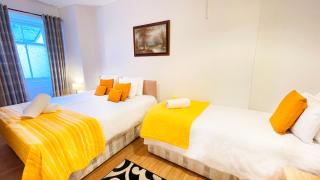 Catcune Suite - Gorebridge - 0