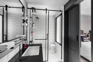 Moxy Taichung - 3
