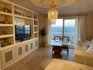 Maravilloso apartamento en primera línea de playa. - Torreguadiaro - 1