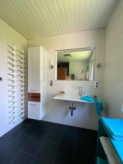 Apartment mit romantischem Garten an der Märchenstraße! - Reinhardshagen - 2
