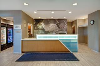 SpringHill Suites Erie - Erie - 7