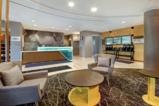 SpringHill Suites Erie - Erie - 3