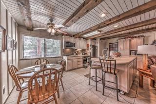 Ruidoso Vacation Rental House with Deck and Chiminea! - Ruidoso - 4