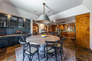 Magnificent 90-acre Texas Ranch Estate On San Marcos River - 5 Bedrooms - Newly Renovated & Professionally Furnished 9t Ranch By Boutiq - Gonzales - 8