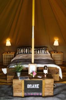 Gaggle of Geese Pub - Shepherd Huts & Bell Tents - Dorchester - 4