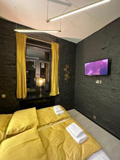 DarkHouse Versace Gold - Łódź - 3