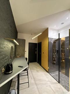 DarkHouse Versace Gold - Łódź - 8