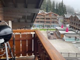 Avouitzons Medran Apartments - Ski-in Ski-out 30 meters from Medran lift and 40 meters from W Hotel - 2