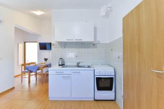 Apartments Adria - Turanj - 2