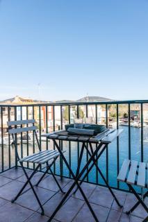 Bright nest with balcony and view on the port - Grimaud - 9