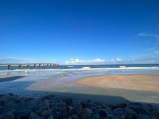 Brand New Entire Home close to beach - 4