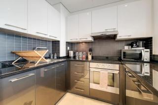 Silverene Tower B, Dubai Marina - Glamorous One Bedroom - Dubai - 4