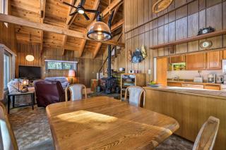 Near Hiking and Skiing Bear Valley Cabin! - Tamarack - 3