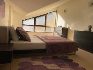 Central Art Apartment in Bansko with Mountain View - 1