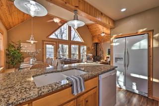 Pet-Friendly Grand Lake House with Dock and Kayaks! - Eucha - 1