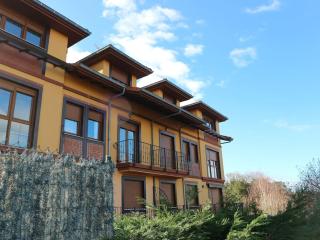 Te encantará este duplex en Cóbreces - Cóbreces - 2