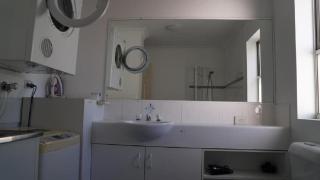 Surfers Paradise - 1 Bedroom Fully Furnished Apt - Gold Coast - 3