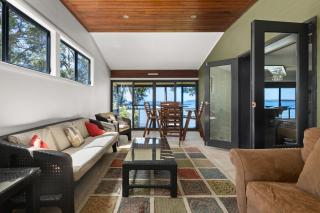 Sea Eagle by Experience Jervis Bay - 7