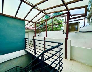 Armenian Guest House by LOLZ for 22pax - George Town - 8